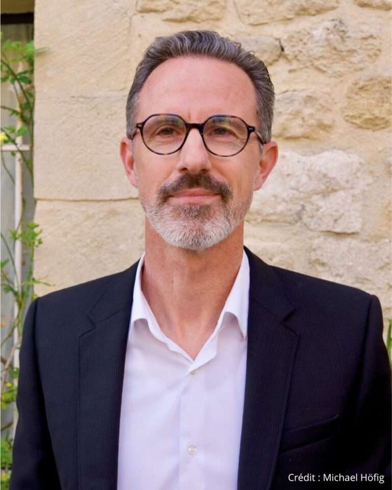 Portrait d’Anthony Vertaure, maire de Saint-Hilaire-d’Ozilhan