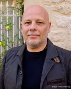 Portrait de Sébastien Guille, adjoint au maire de Saint-Hilaire-d’Ozilhan